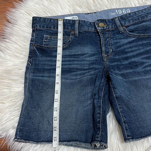 GAP BOYFRIEND DENIM SHORTS - Picture 5 of 10